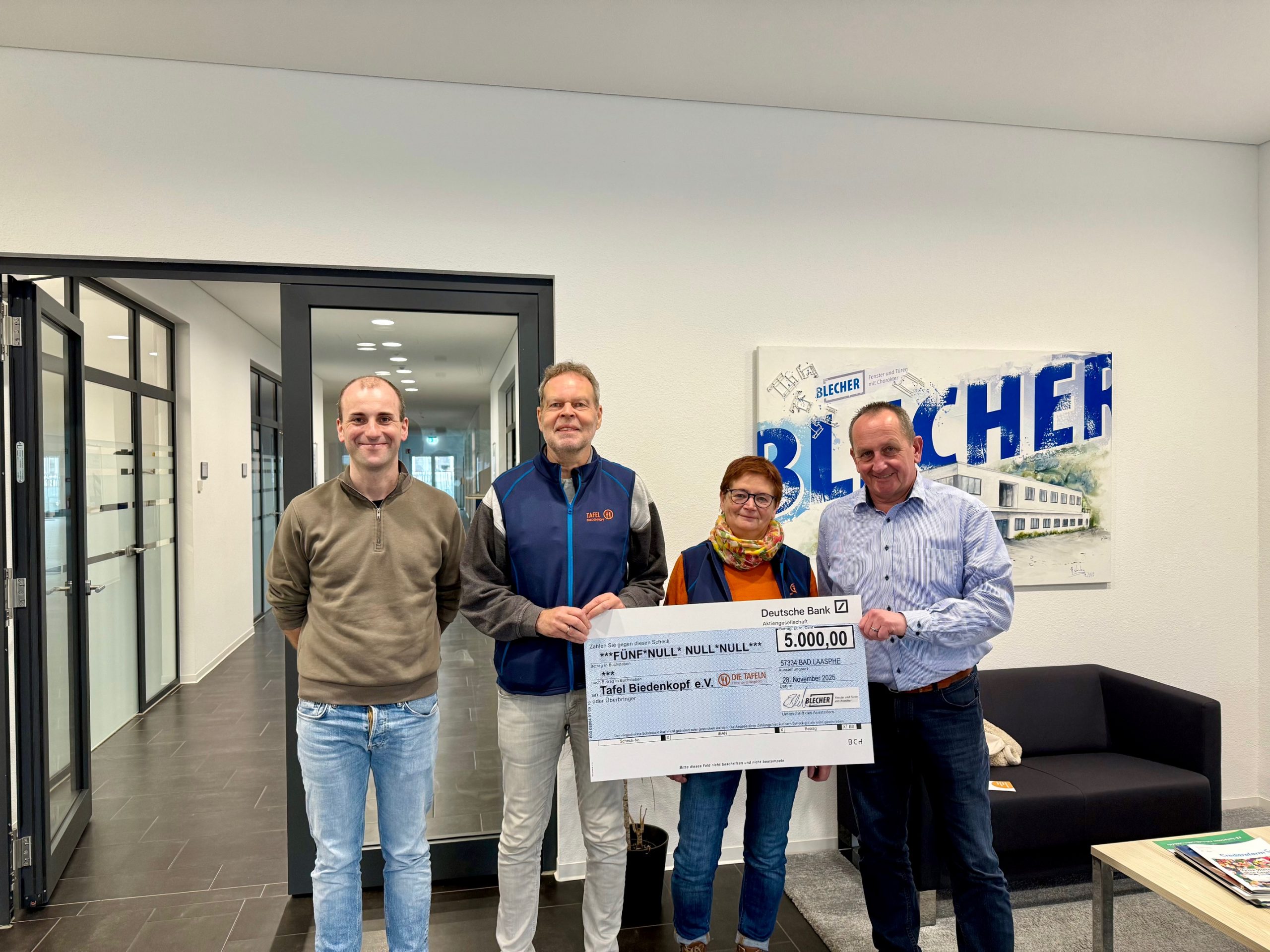 Spendenübergabe Fa. Otto Blecher Fensterbau, Bad Laasphe